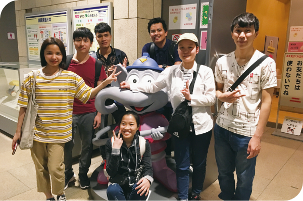 Off-campus learning (disaster prevention hall tour)