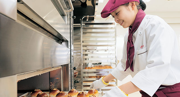 製菓・製パン+ブーランジェ専攻コース