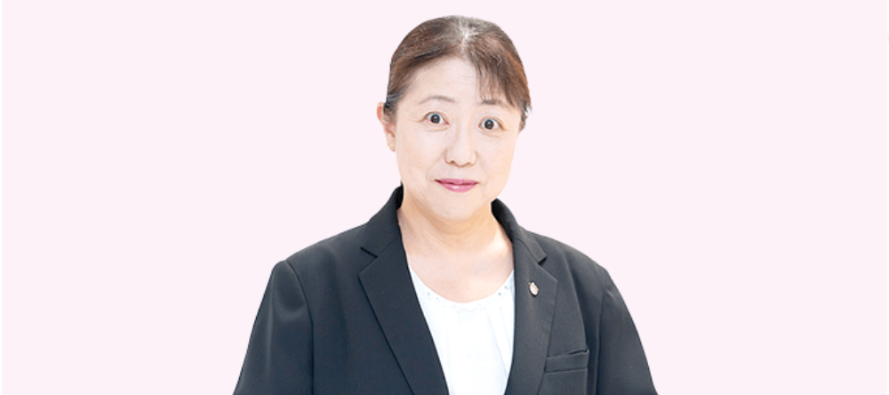 講師
