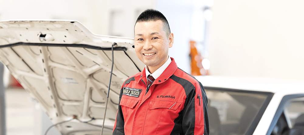 講師