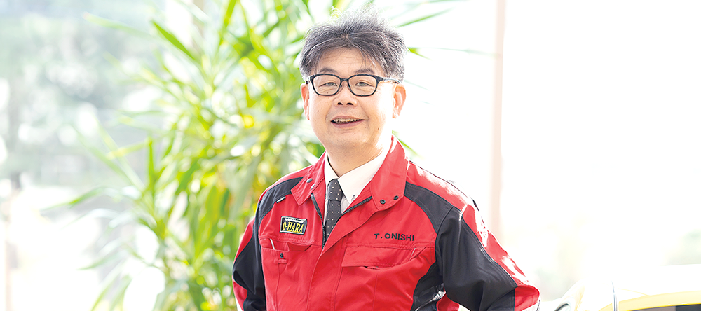 講師