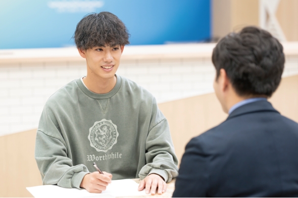 洗練された教材や豊富な試験対策情報2