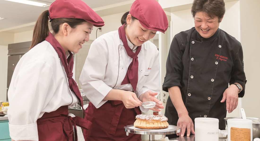 デコレーション実習