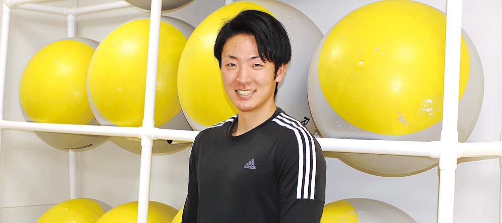 講師