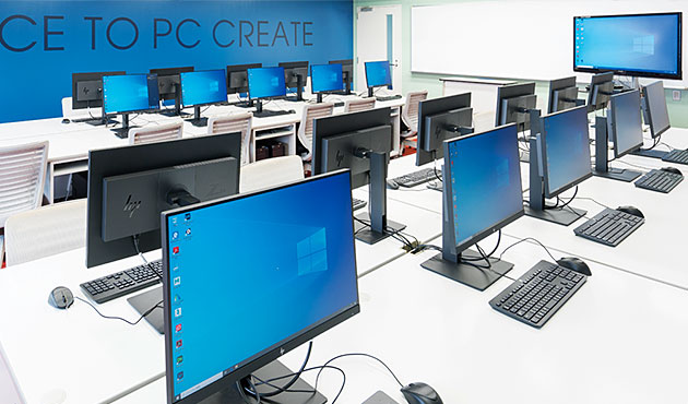 パソコン実習室①