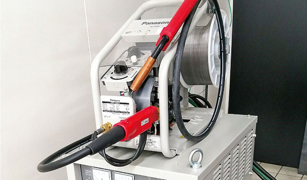アーク溶接機