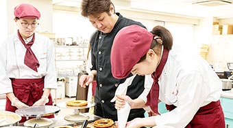 製菓・製パン1年制コース