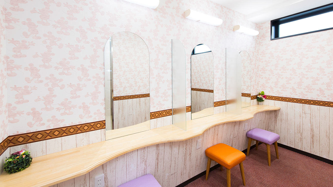 パウダールーム