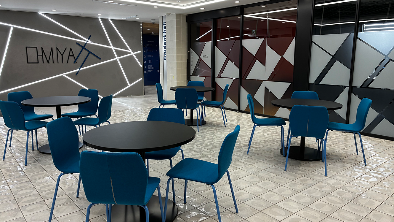 エントランスホール